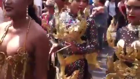 Pridemonth - isn't nudity in public illegal?