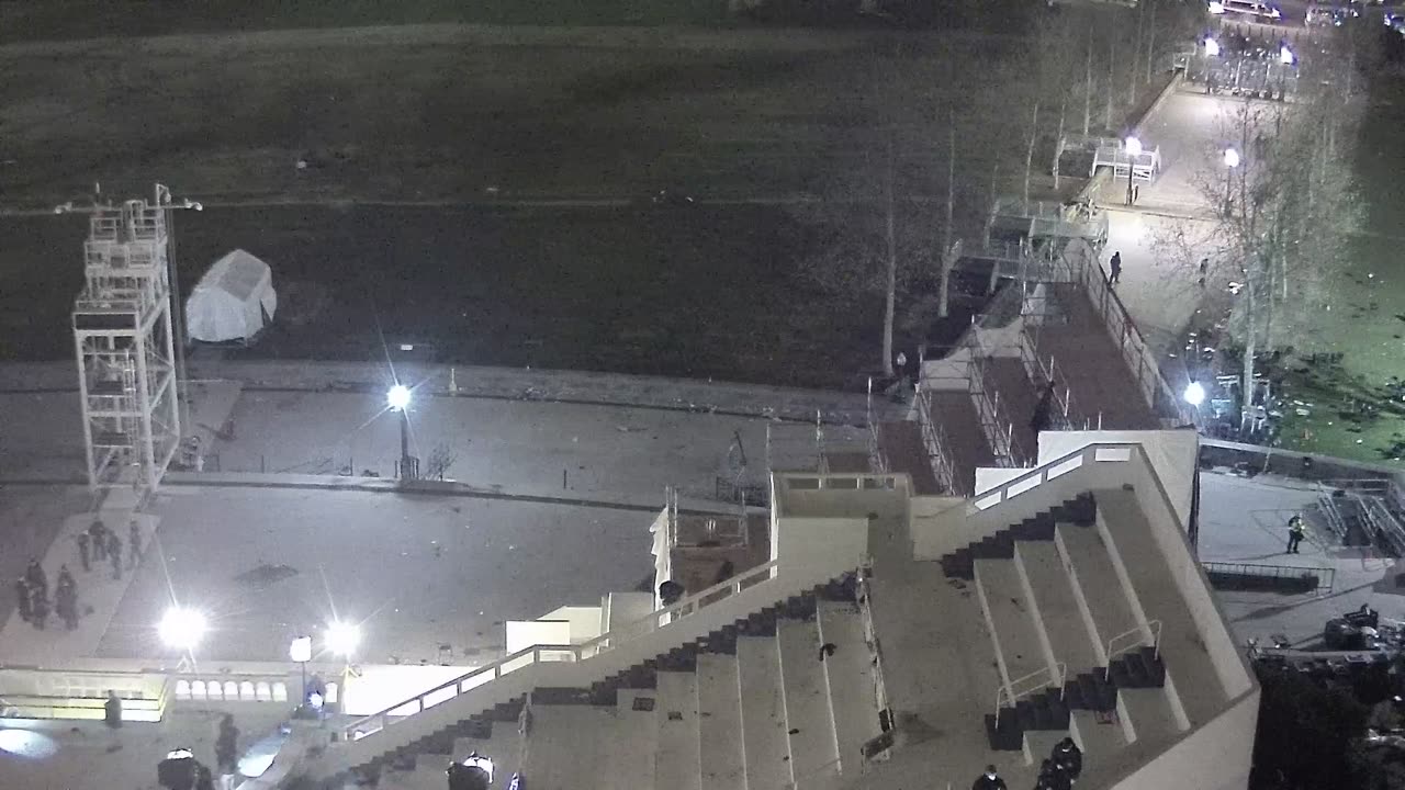 0945USCSRFWestRoof_2021-01-06_23h16min40s087ms.mp4