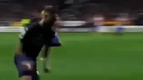 Mahrez vs Lodi 😂🥶