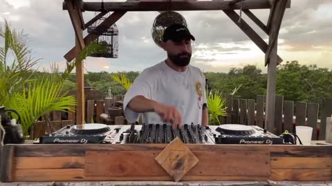 TempleMonks _ Techno Sunset Mix
