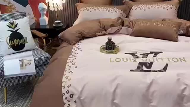 Cotton cotton bed sheet and bed cover winter woolen four-piece set