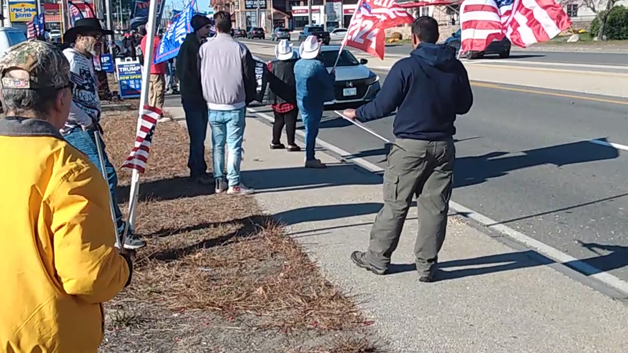 FLAGWAVE MORNING AT TRUMP STORE SALEM NH