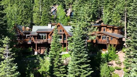 Award-Winning Mountain Home in Truckee, California