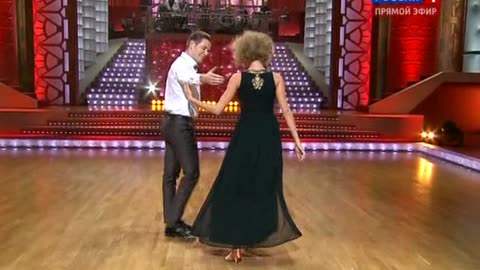 Ksenia Vdovina & Dmitri Nakostenko - Dancing with the Stars Russia 2012 Week 4