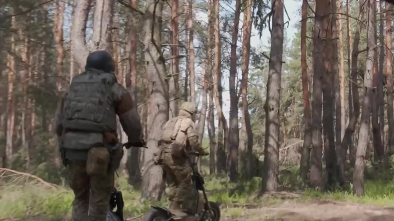 Ukrainian combat electric scooters in the forest 💪 🇺🇦