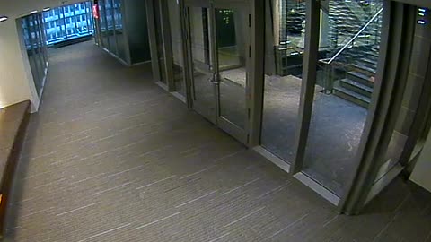 8429OHOB05O5C1CorridortoAtrium_2021-01-05_16h17min18s207ms.mp4