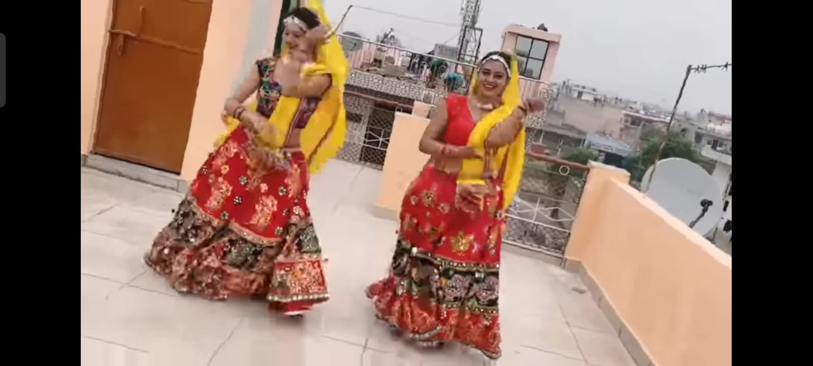 Ragilo Maro dol re new Bhabhi dance