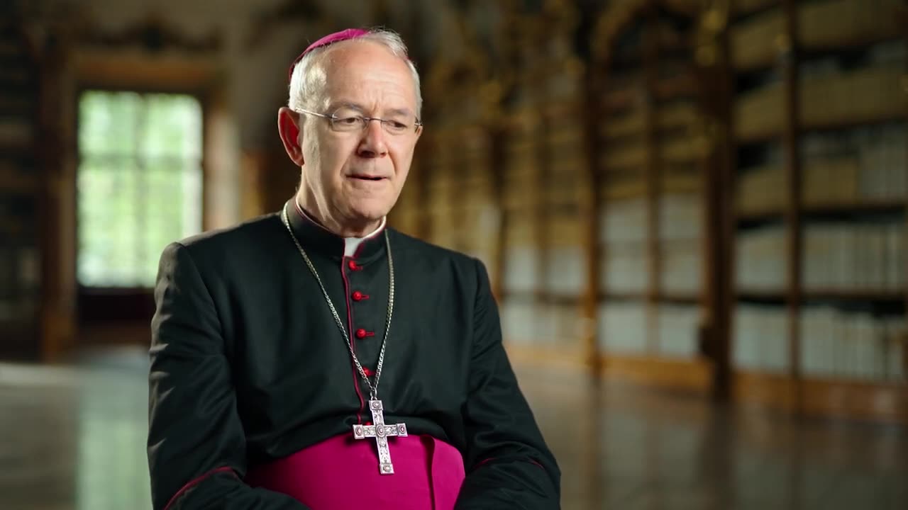 The OLD Mass - Bishop Athanasius Schneider - Part 3