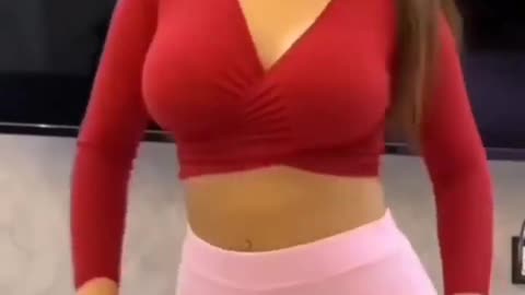 Dubai beautiful girl dance.
