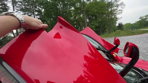 What It's Like To Drive A Ferrari LaFerrari!