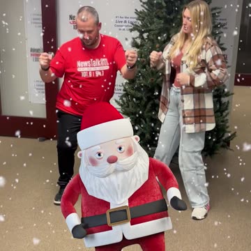 ♪ Do the Trumpty Trump ♪