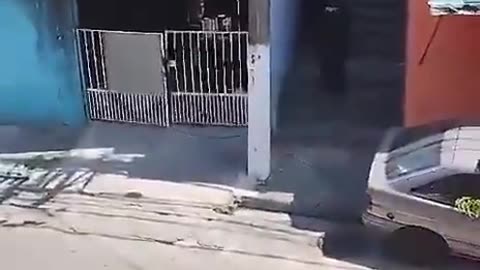 shootout between police and criminals in Brazil. Salvador - Bahia, Brasil