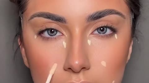 Makeup look