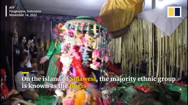 ‘All-gendered’ shamans in Indonesia battle to preserve their traditions