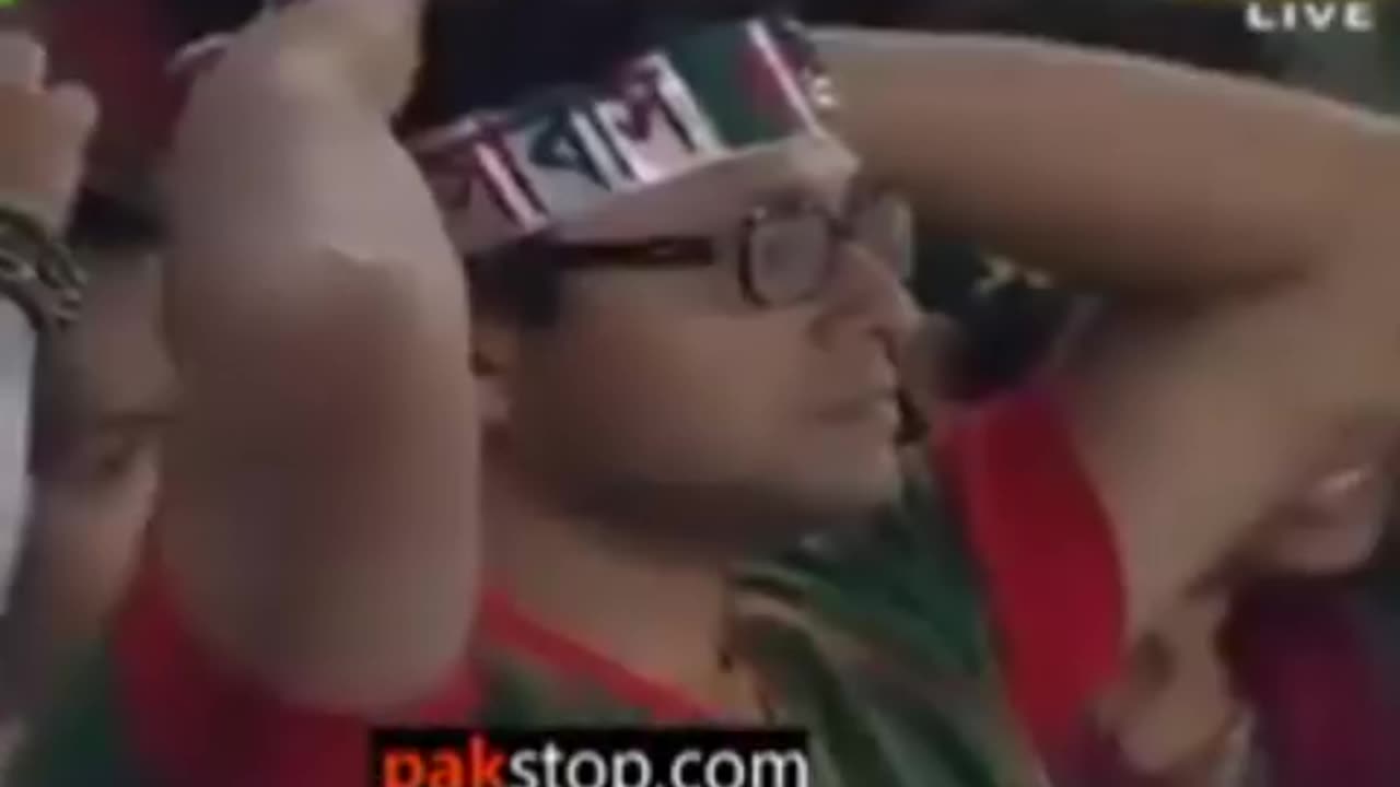 Last over Pakistan vs Bangladesh