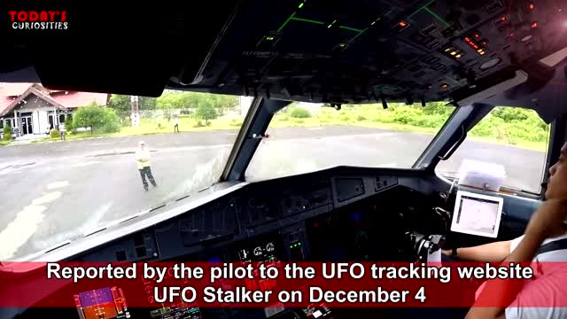 Pilot records baffling UFO fleet over Pacific Ocean