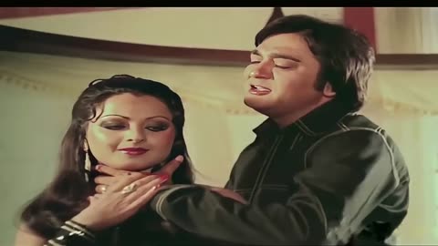 Tere Ishq Ka Mujh Pe Hua Yeh | तेरे इश्क का मुझ पे हुआ ये असर है 1976 | Asha Bhosle and Rafi |