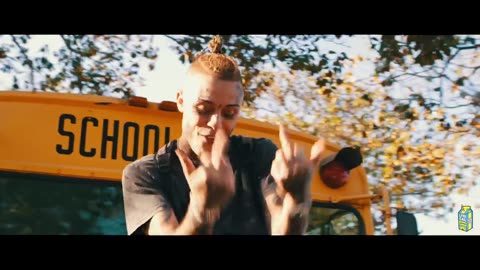 Lil Skies - Creeping ft. Rich The Kid (Official Music Video)
