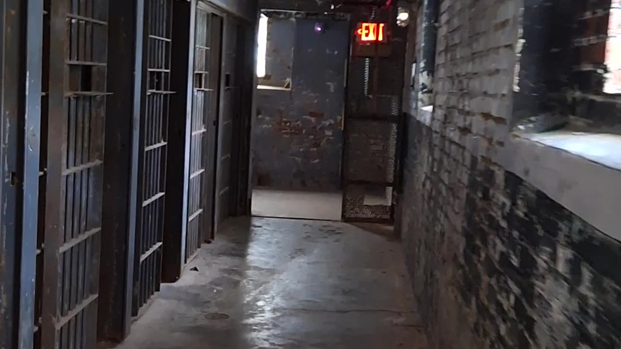 Prison tour