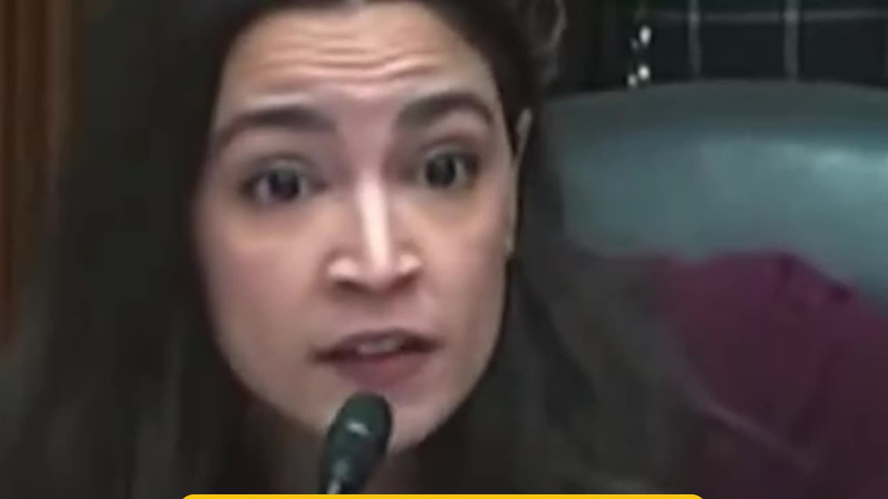 AOC doesn't know RICO #Congress #AOC #DumbPoliticians