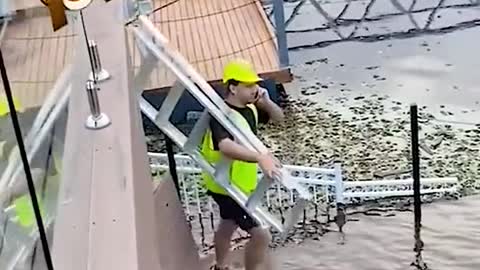 pourquoi ils sont tous sur le téléphone