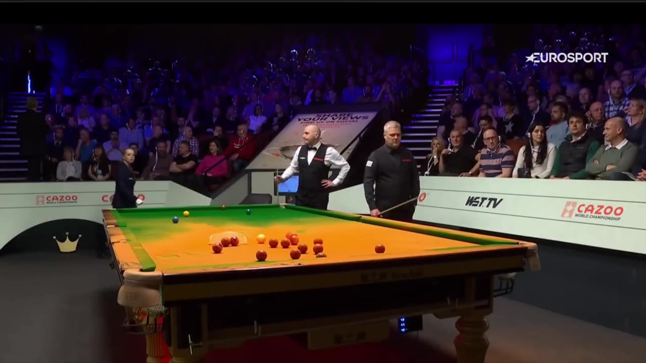 Snooker Shock: Orange Powder Protester Strikes Perry vs Milkins Match!