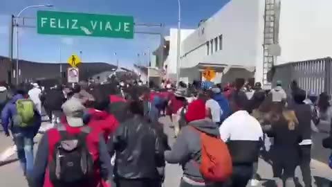 Current scenes at the US border at El Paso as thousands of illegal immigrants rush to enter.