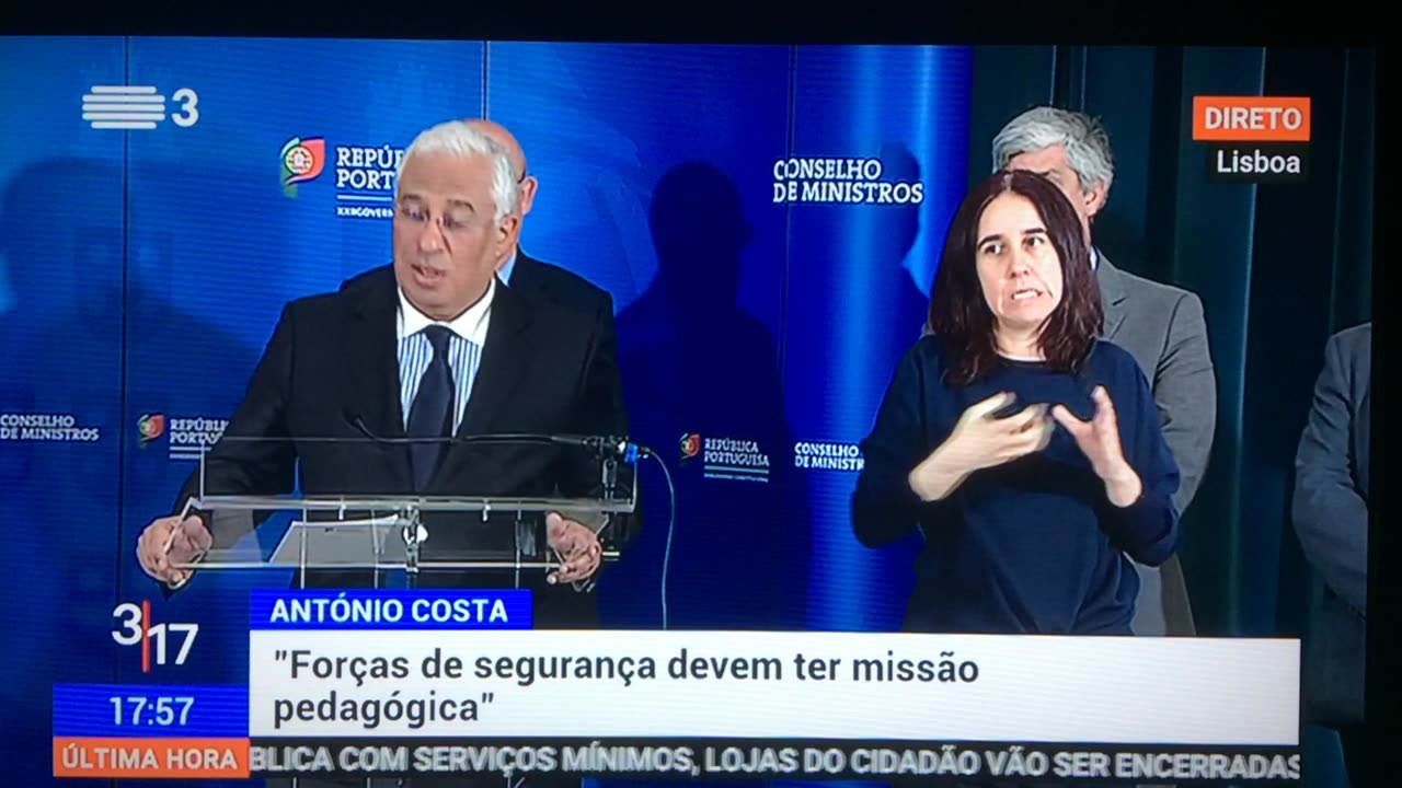 «cerca de 408 portugueses»