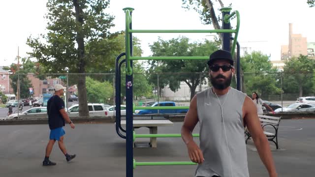 Park pullups