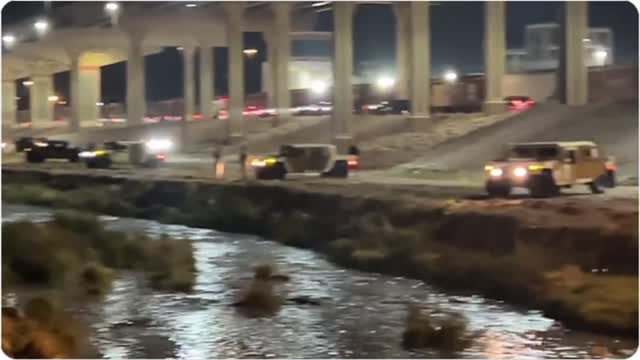 Tons of Texas National Guard mobilizes at Rio Grande with razor wire... It's about time