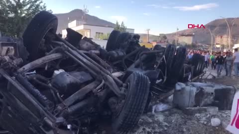 16 dead after truck hits crowd in 2nd accident in Turkey: minister | AFP