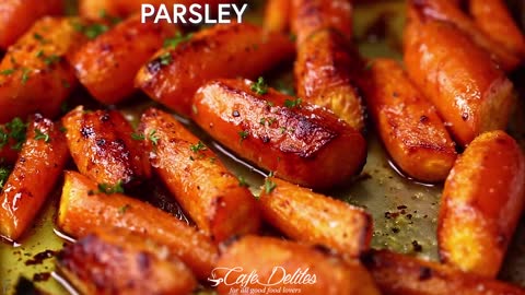 HONEY GARLIC BUTTER ROASTED CARROTS