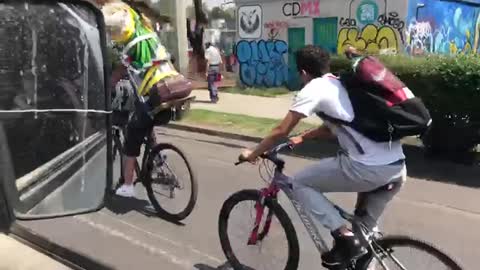 Distracted Cyclist Fail