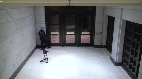 7145CVCULCVCExitDoorsNorth_2021-01-05_01h00min00s803ms.mp4
