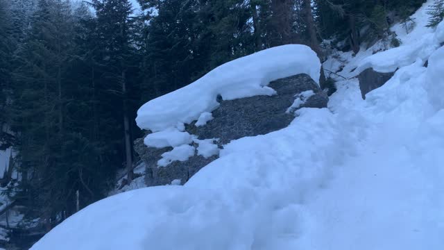 Thick Snowy Rocky Boulder Section – Tamanawas Falls – Mount Hood – Oregon – 4K