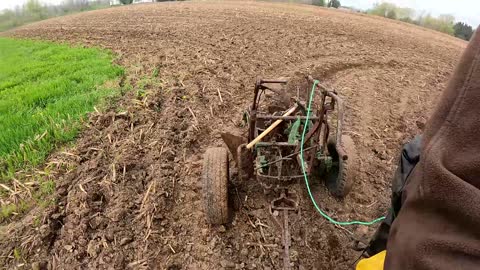 Oliver 770 Plowing With The 3 Bottom Oliver Plow! Might Need To Do Some Coulter Swapping!