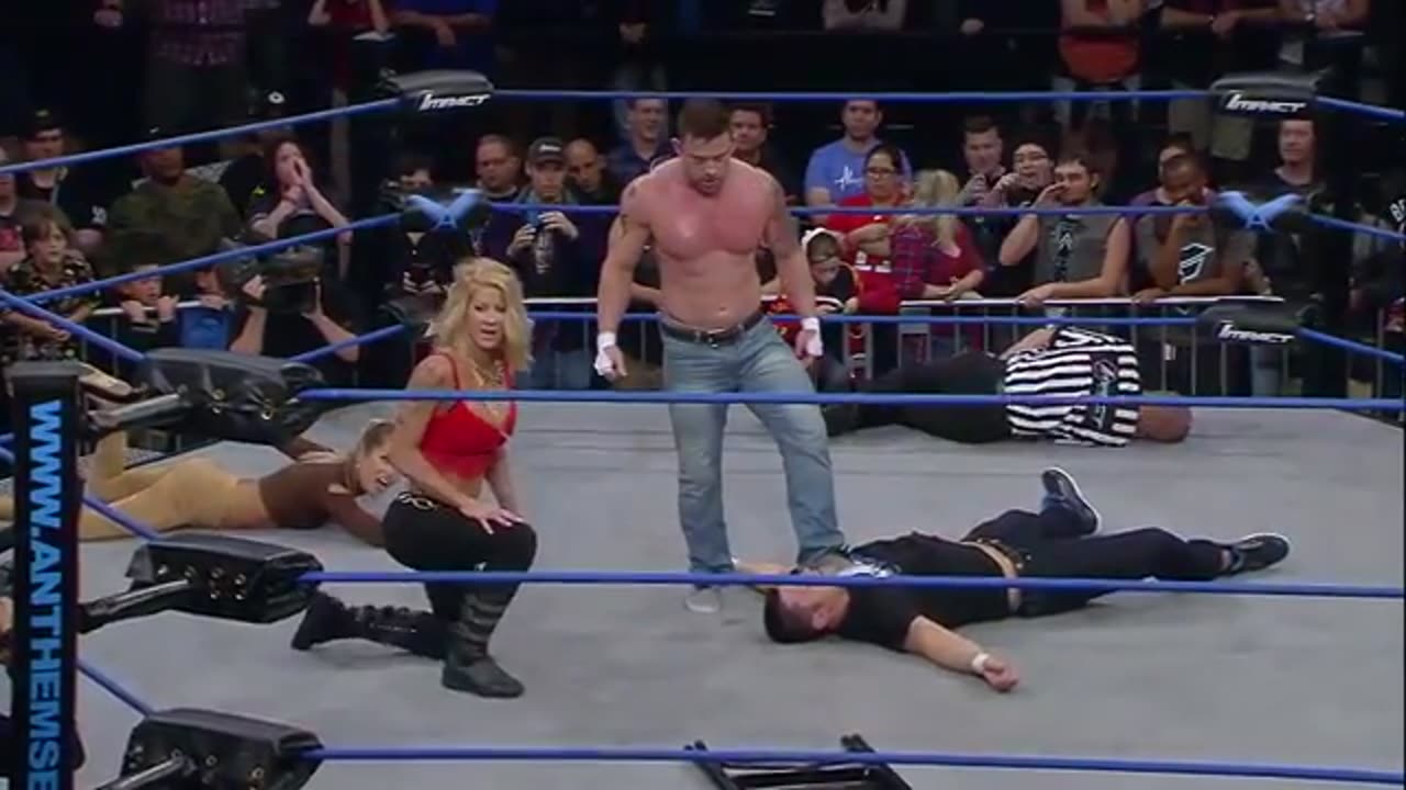 Street Fight: Eddie Edwards vs. Davey Richards | 2017