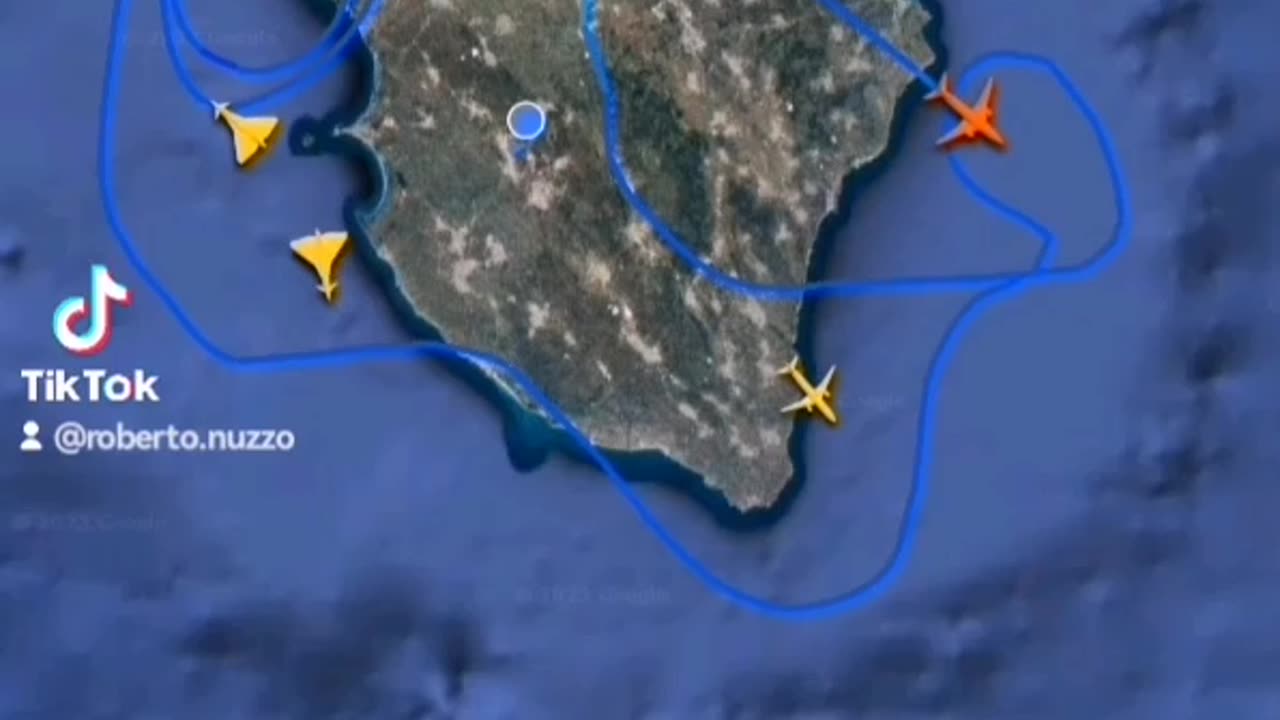 GEOINGEGNERIA: velivolo molto sospetto tracciato su FLIGHTRADAR24