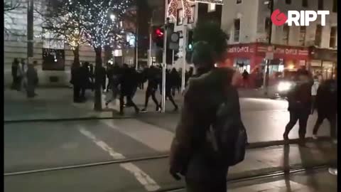 Violent gang punch-up on O'Connell Street terrorises Christmas shoppers