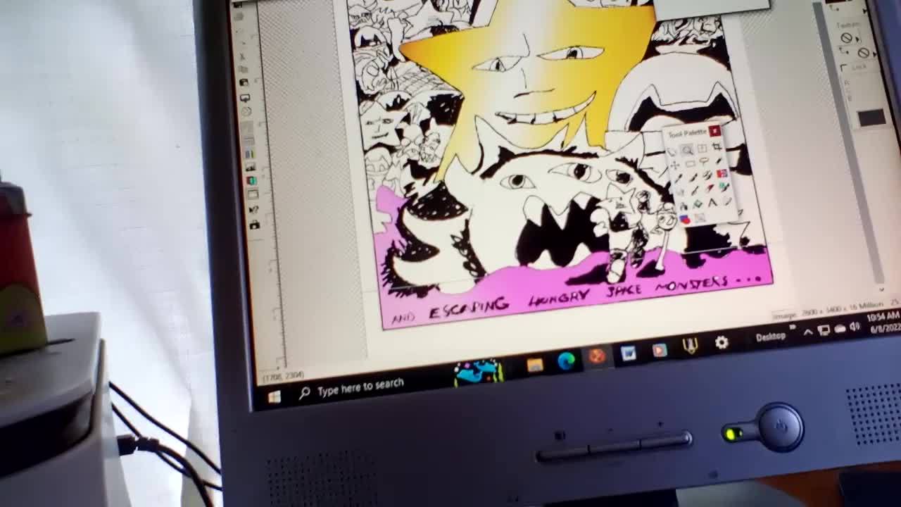 What's on my desktop: 6/08/22