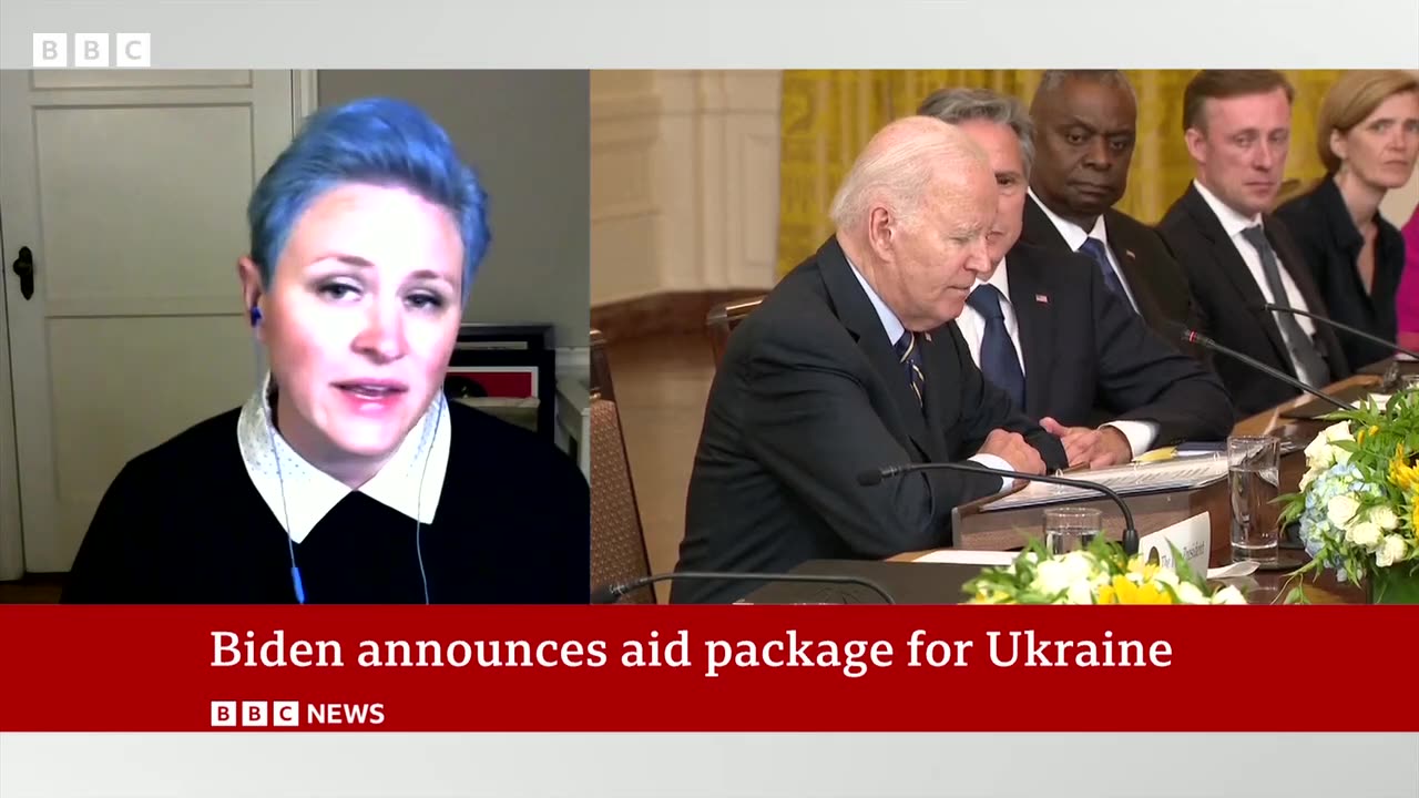 Ukraine's Volodymyr Zelenky makes unannunced visit to canada - BBC News