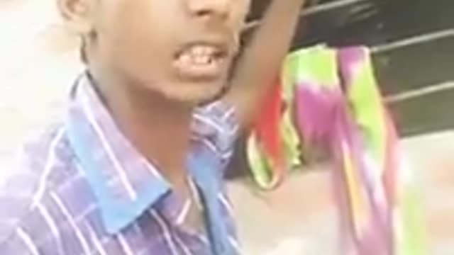 Funny Guy Try to sing a song
