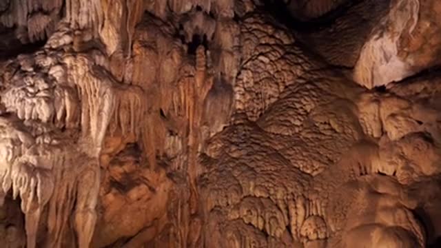 REEL NATURE Cave Stalactites Stalagmites