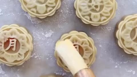 white lotus mooncakes with salted egg yolk for the Mid-Autumn