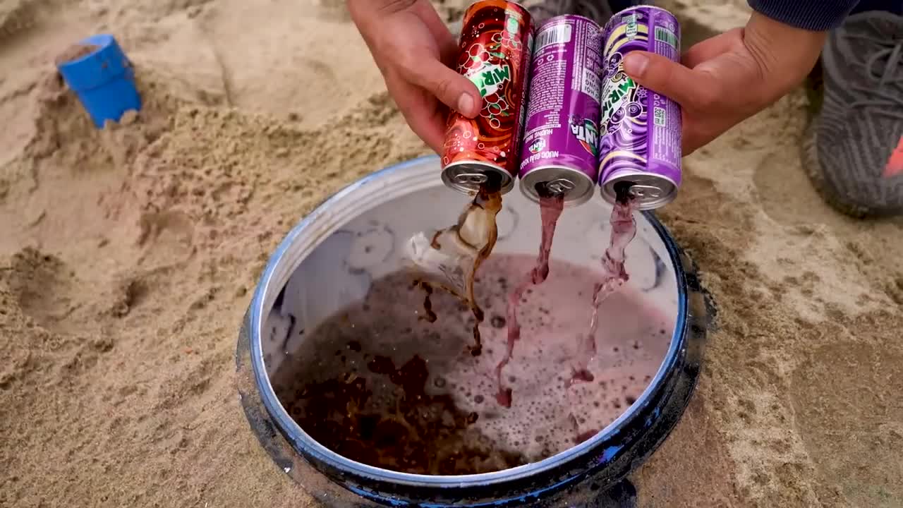 Big Underground Volcanic Eruption from Coca-Cola,Mtn Dew, Monster, Fanta, 7up, Mirinda and Mentos7