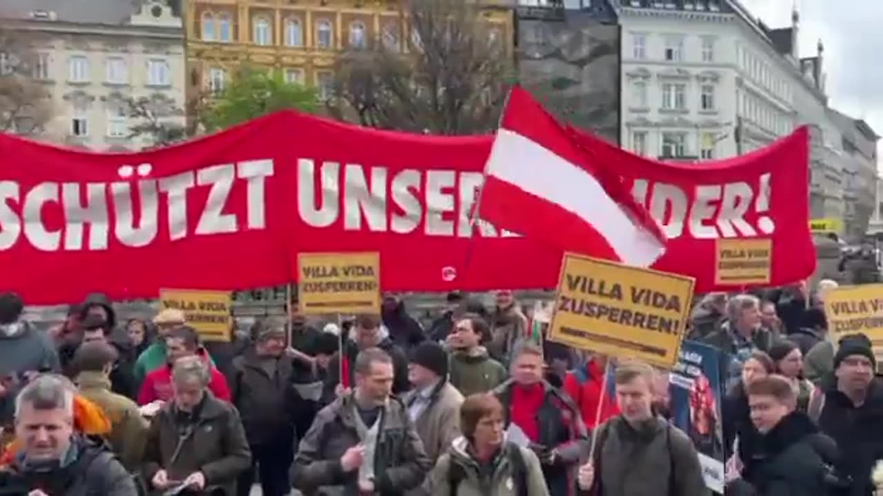 Austrian Catholics protest against "Drag Queen Story Hour" in Vienna.