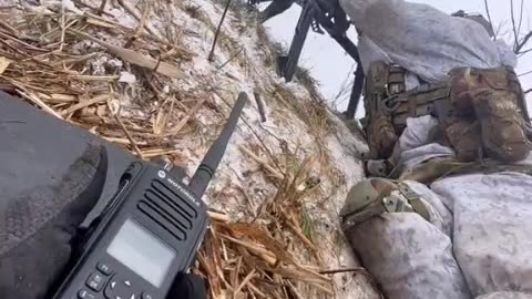 Ukrainians Rain 30mm Grenades Down on Russians