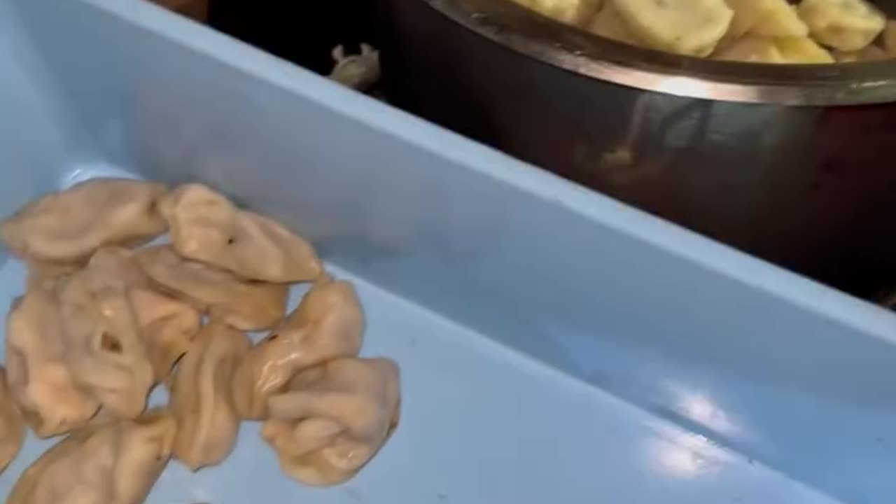 Tiktok viral gilgiti mantus or momos.|METAFOOD