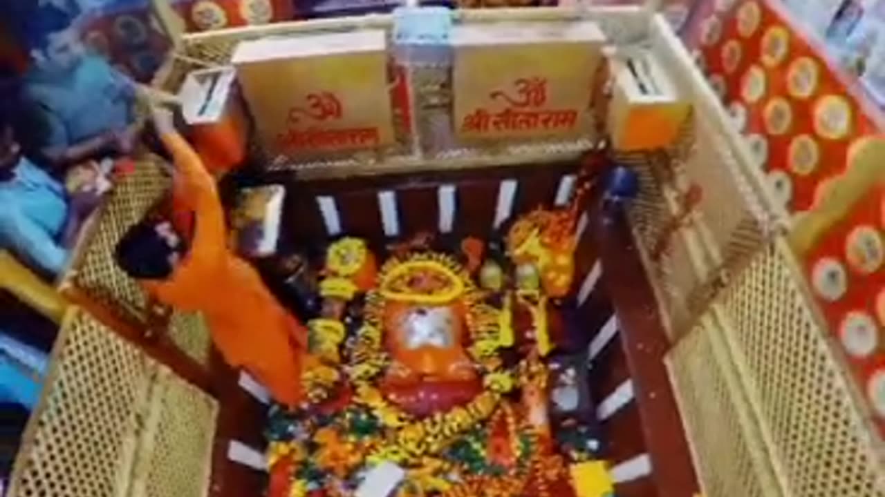 Heaven on the Earth 🌎 // Shree Bade Hanuman Ji Mandir 🔱🚩🕉💐🙏🏻