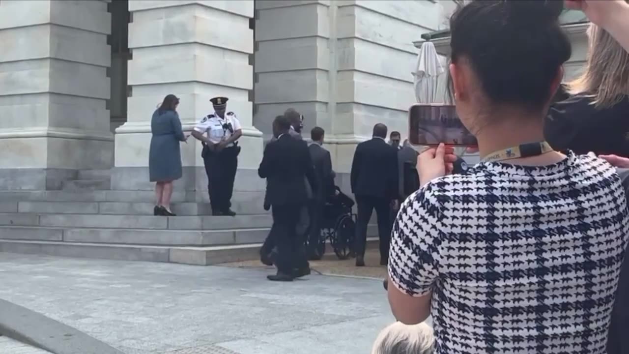 Chuck welcomes back his fellow ghoul Feinstein today